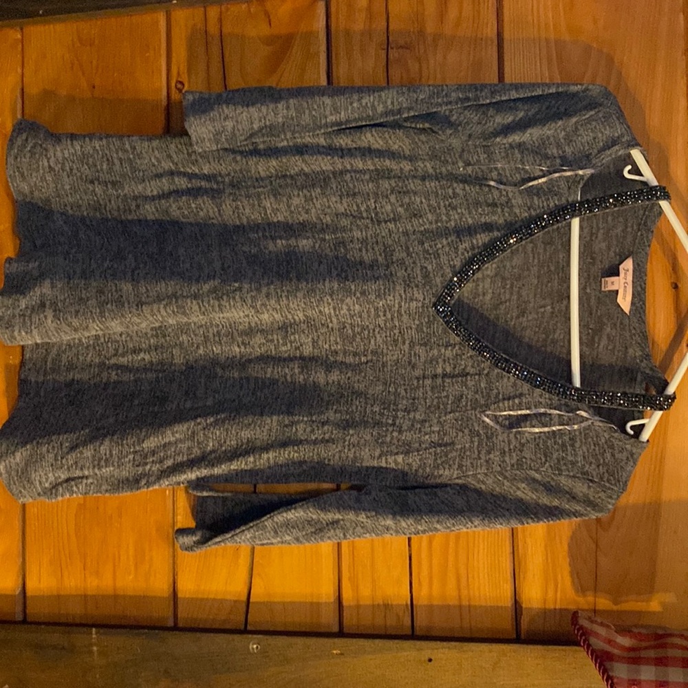 Juicy couture medium long sleeve shirt